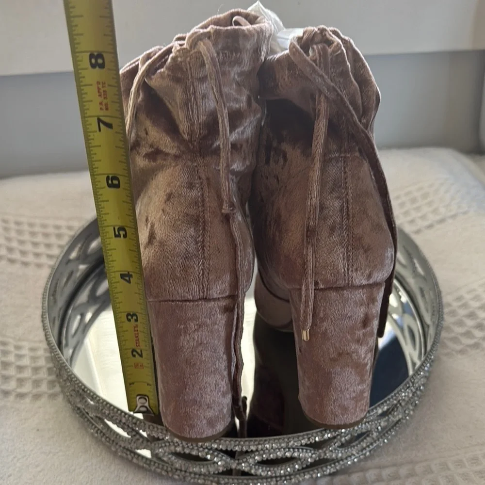 Report Brown Ankle Boots Sturdy Durable Design